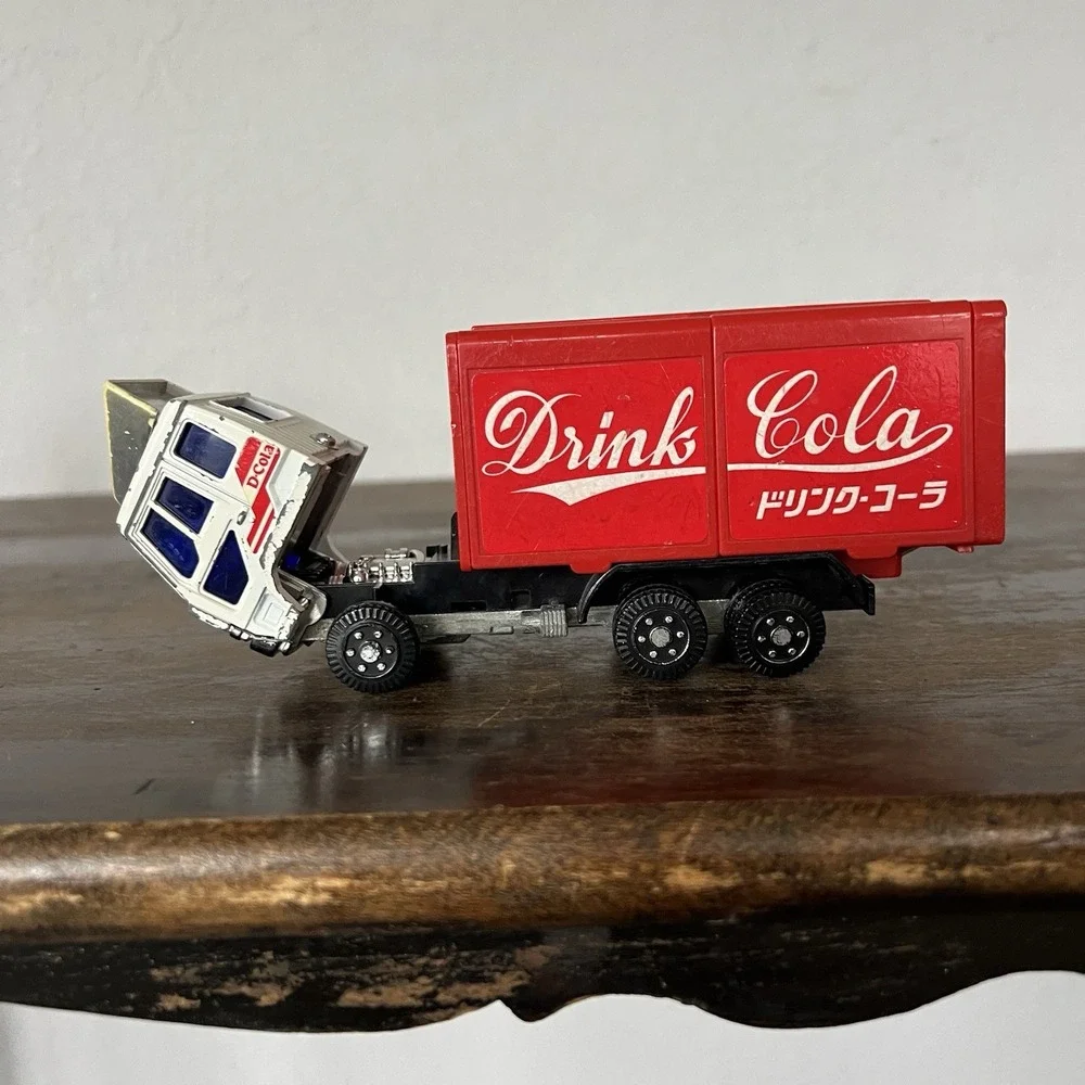 Yonezawa Diapet Vintage Toy‎ mini Car Mitsubishi Fuso Drink Cola Truck